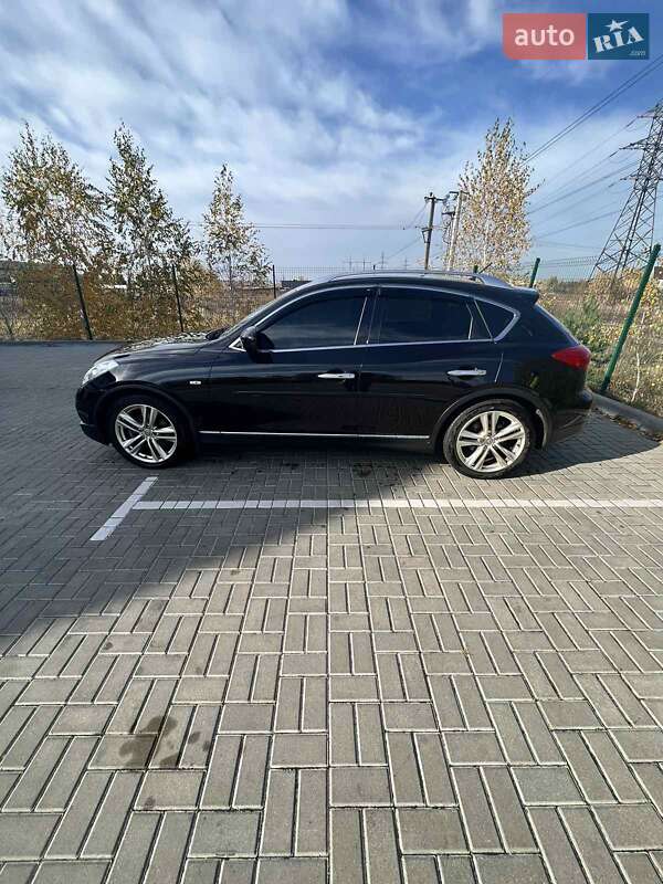Infiniti EX 30 2011