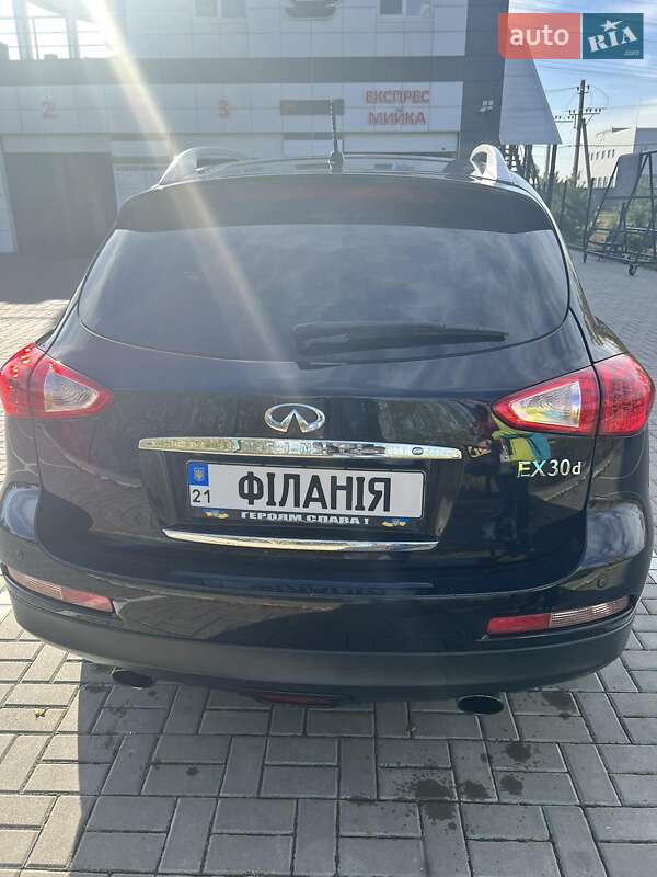 Infiniti EX 30 2011