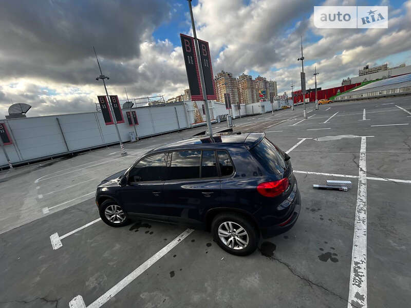 Volkswagen Tiguan 2012