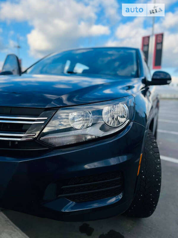 Volkswagen Tiguan 2012