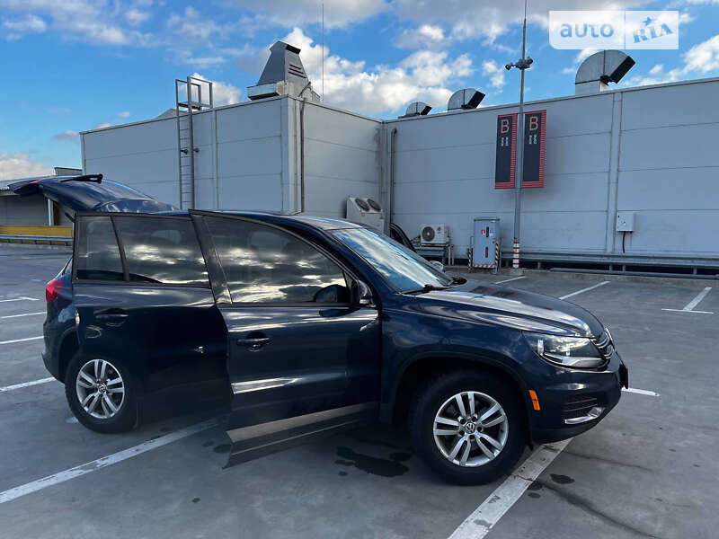 Volkswagen Tiguan 2012