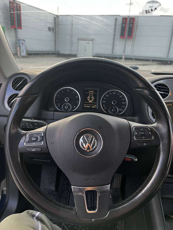 Volkswagen Tiguan 2012