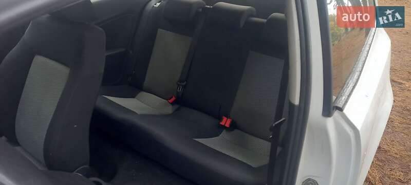 Volkswagen Polo 2013