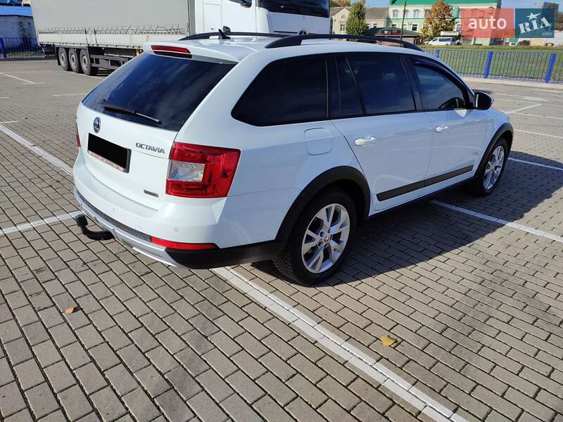Skoda Octavia Scout 2015