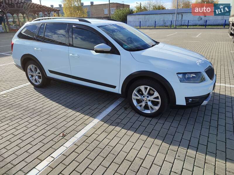Skoda Octavia Scout 2015