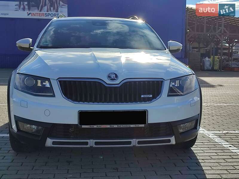 Skoda Octavia Scout 2015