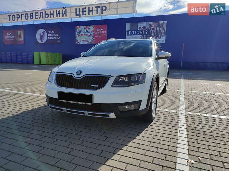 Skoda Octavia Scout 2015