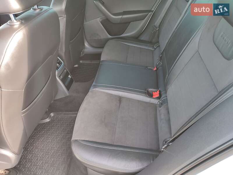 Skoda Octavia Scout 2015