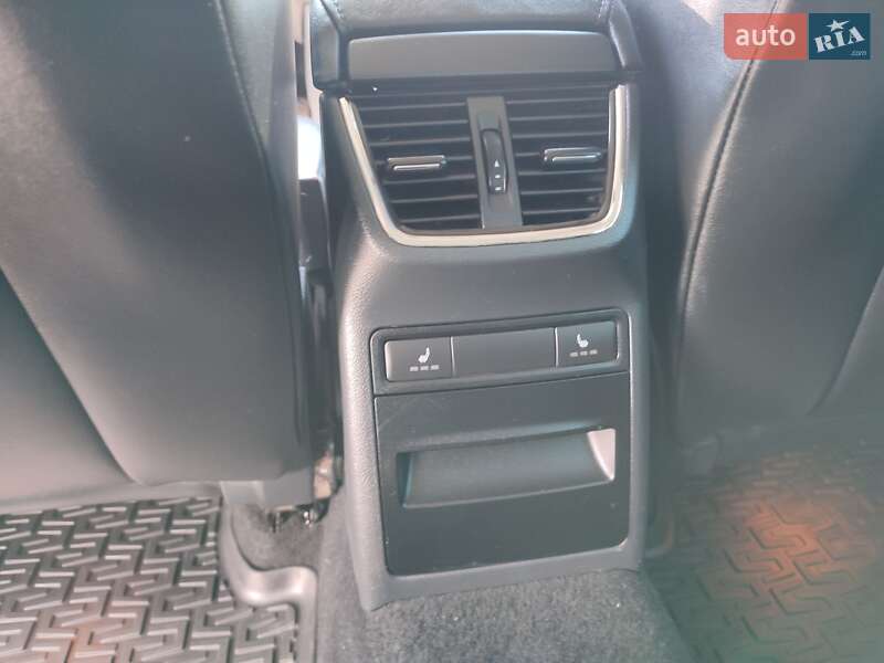 Skoda Octavia Scout 2015