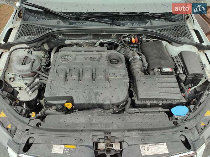 Skoda Octavia Scout 2015