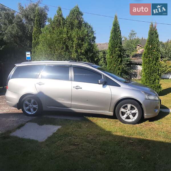 Mitsubishi Grandis 2008