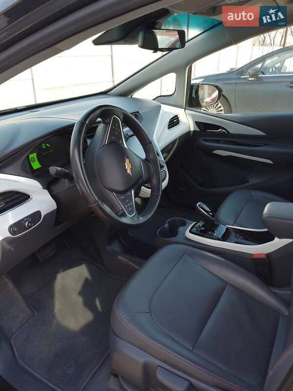 Chevrolet-2