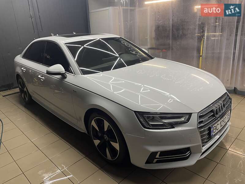 Audi-8