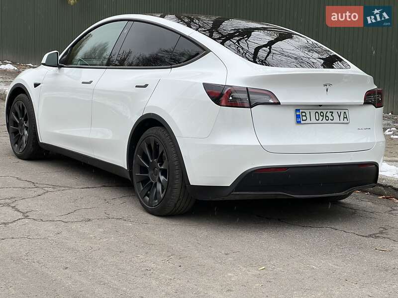 Tesla-4
