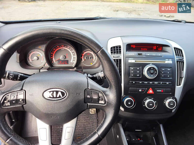 Kia Ceed 2010