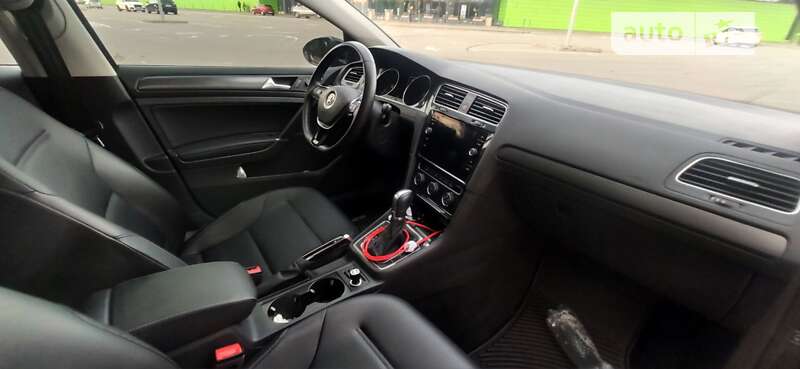 Volkswagen Golf 2018