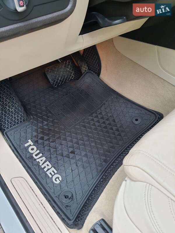 Volkswagen Touareg 2013