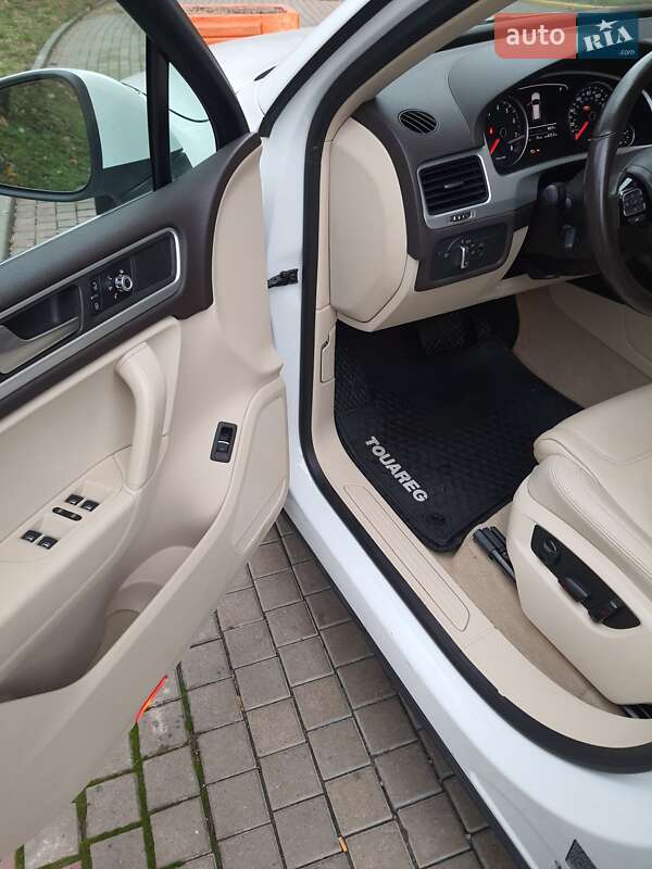 Volkswagen Touareg 2013