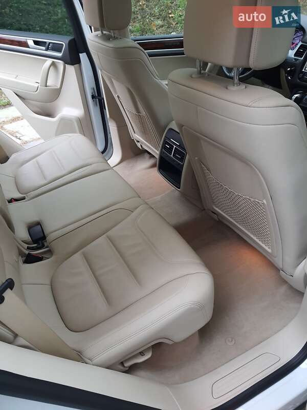 Volkswagen Touareg 2013