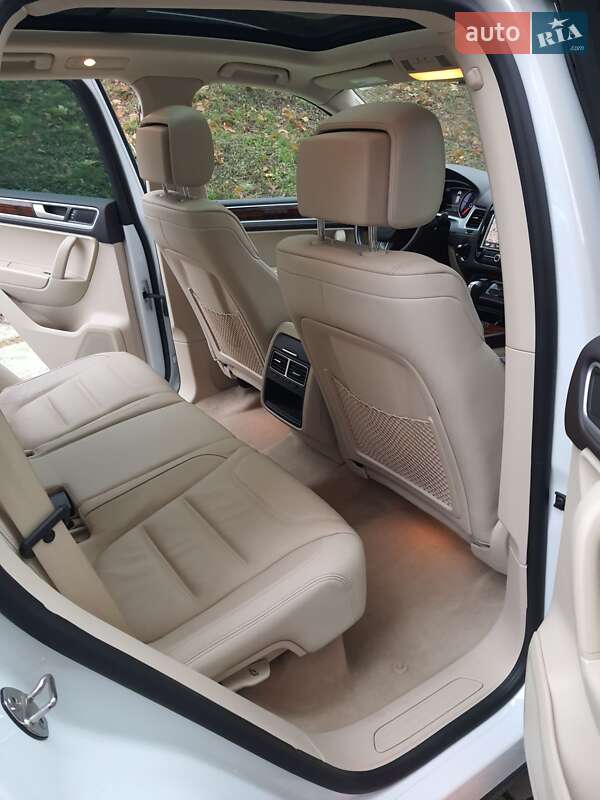 Volkswagen Touareg 2013