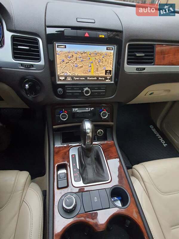 Volkswagen Touareg 2013