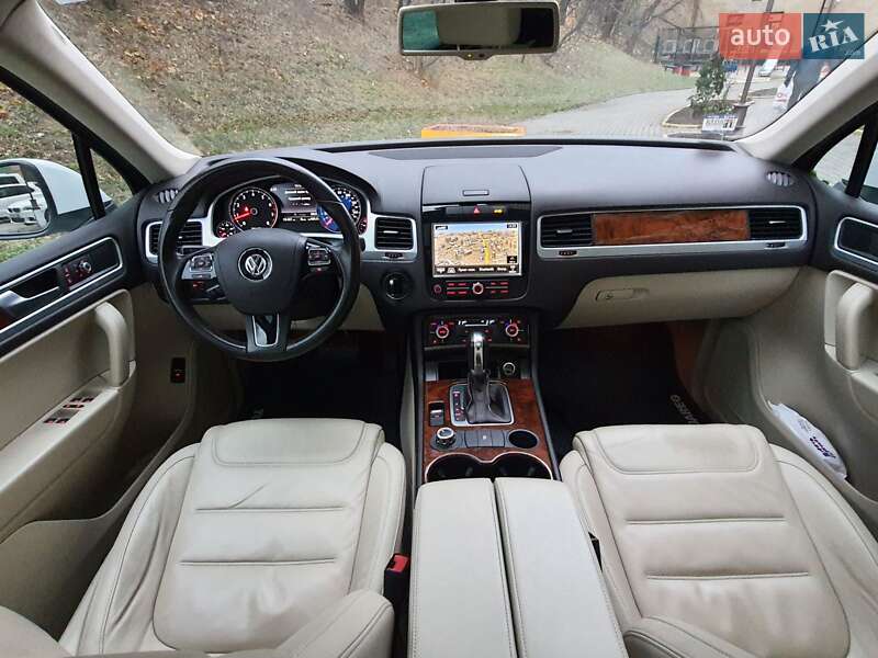 Volkswagen Touareg 2013