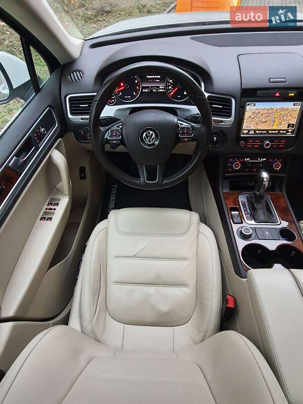 Volkswagen Touareg 2013