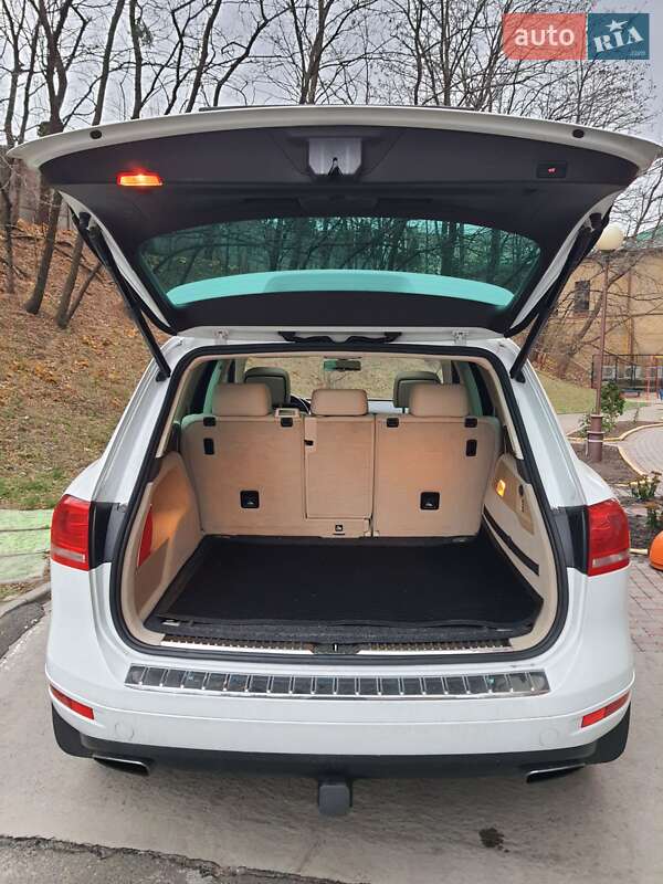 Volkswagen Touareg 2013