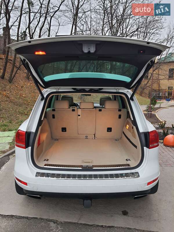 Volkswagen Touareg 2013