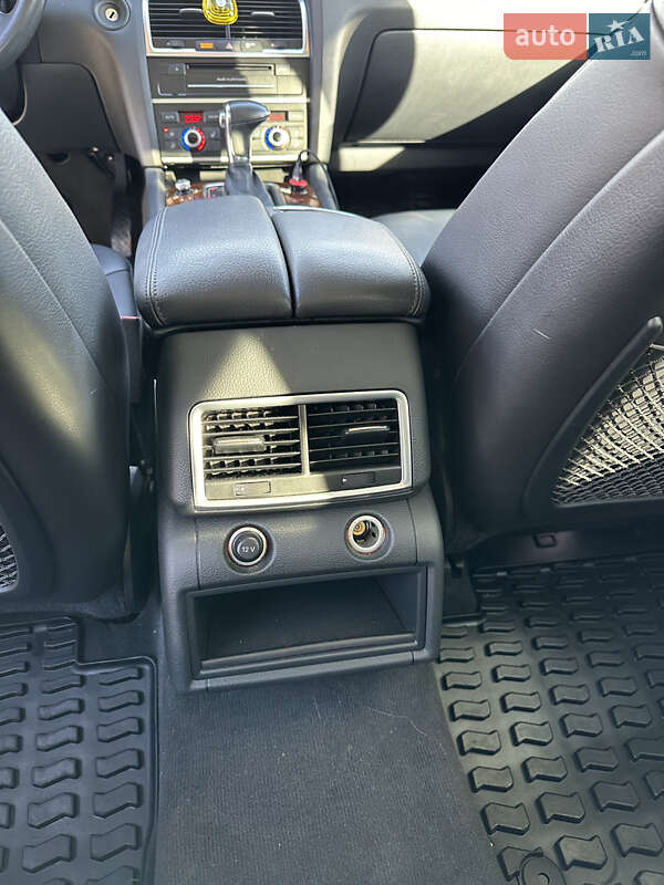 Audi Q7 2014