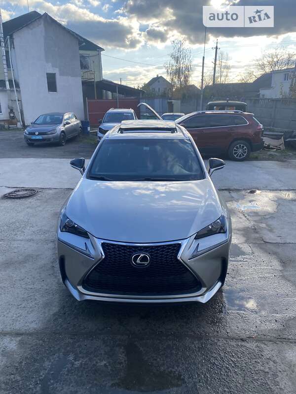 Lexus-15