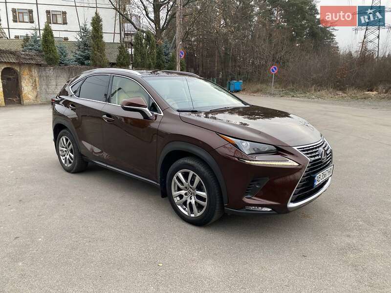 Lexus-11