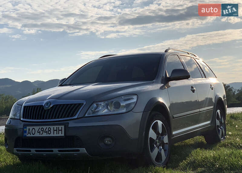 Skoda Octavia Scout 2012