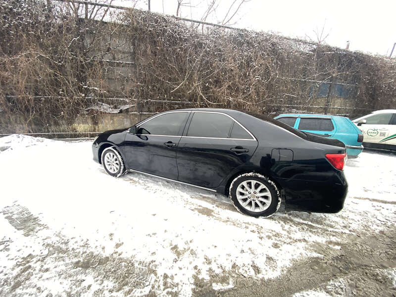 Toyota Camry 2011