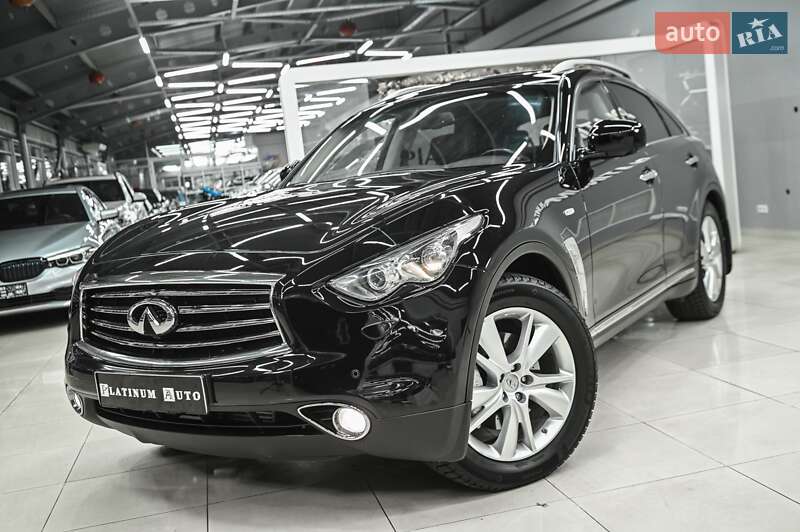 Infiniti QX70 2014