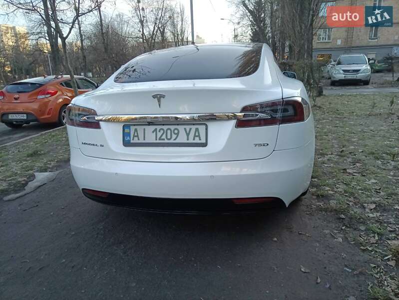 Tesla-9