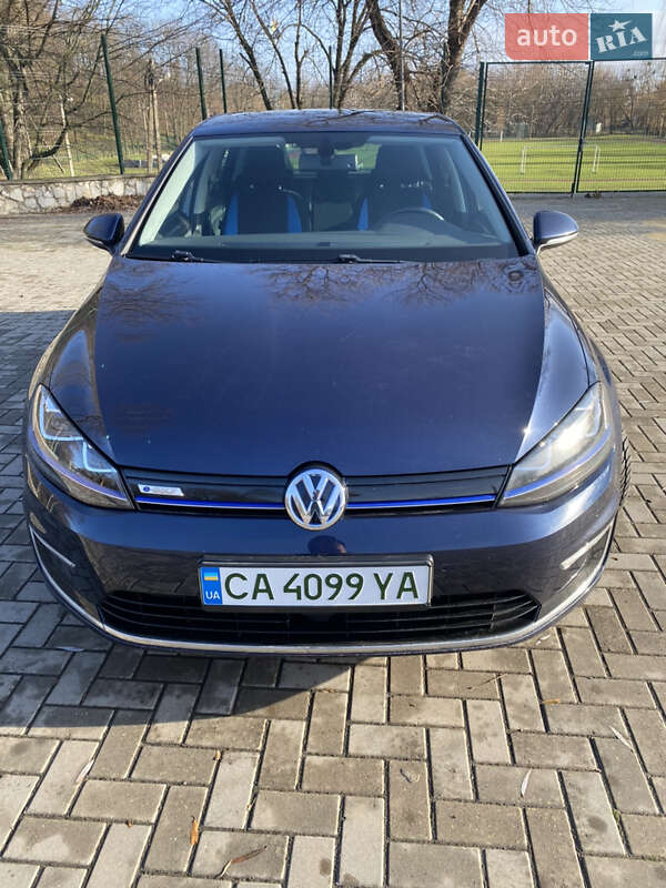 Volkswagen e-Golf 2014