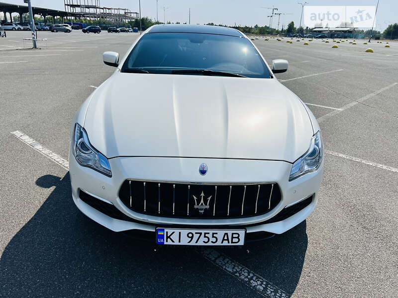 Maserati Quattroporte 2014