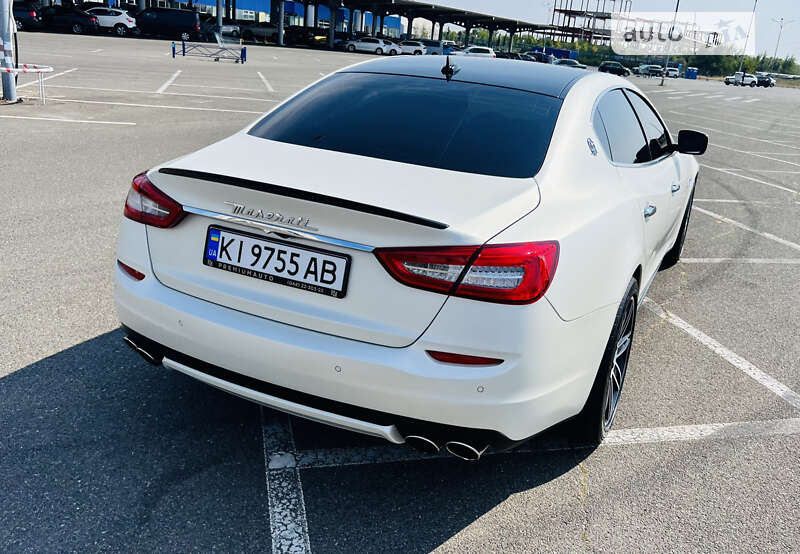 Maserati Quattroporte 2014