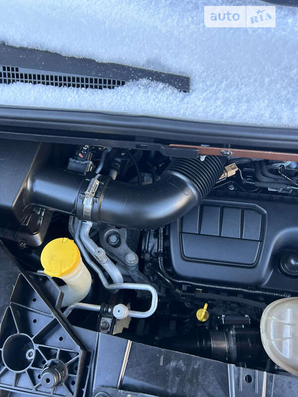 Renault-27
