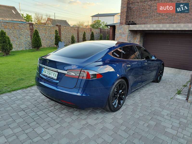 Tesla-4