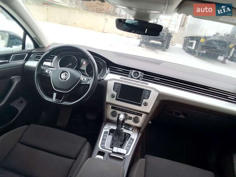 Volkswagen Passat 2016