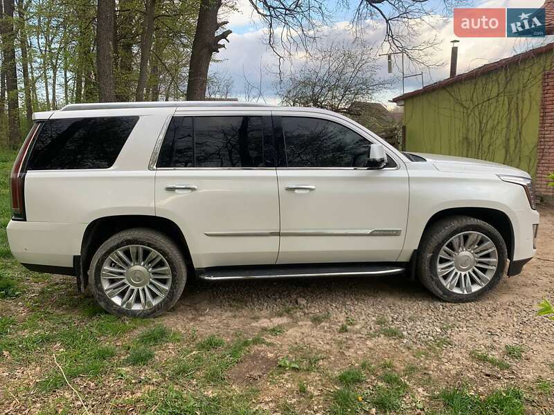 Cadillac Escalade 2019
