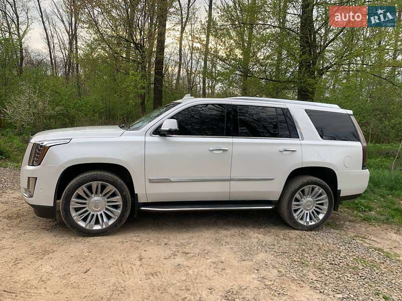 Cadillac Escalade 2019