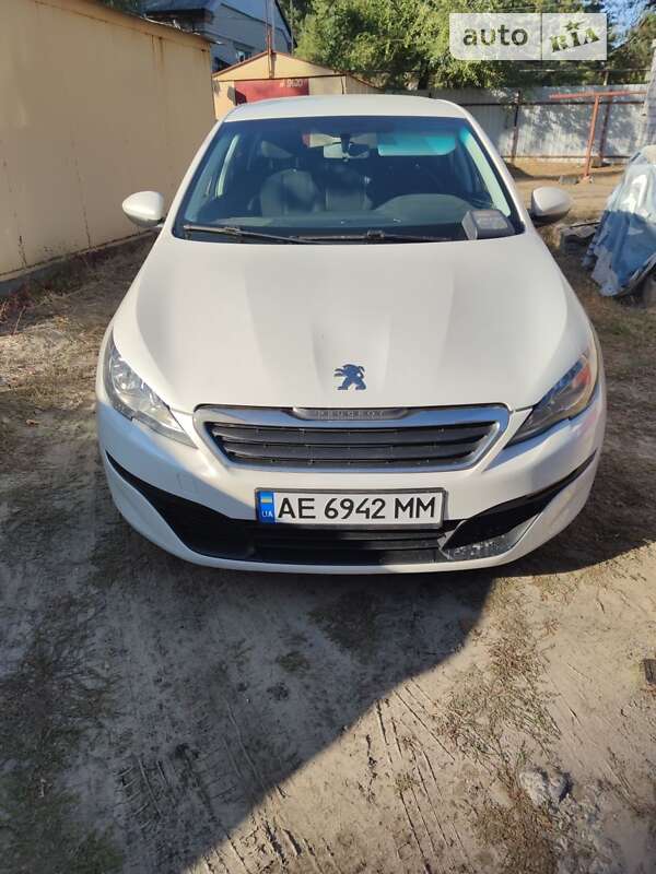 Peugeot 308 2015