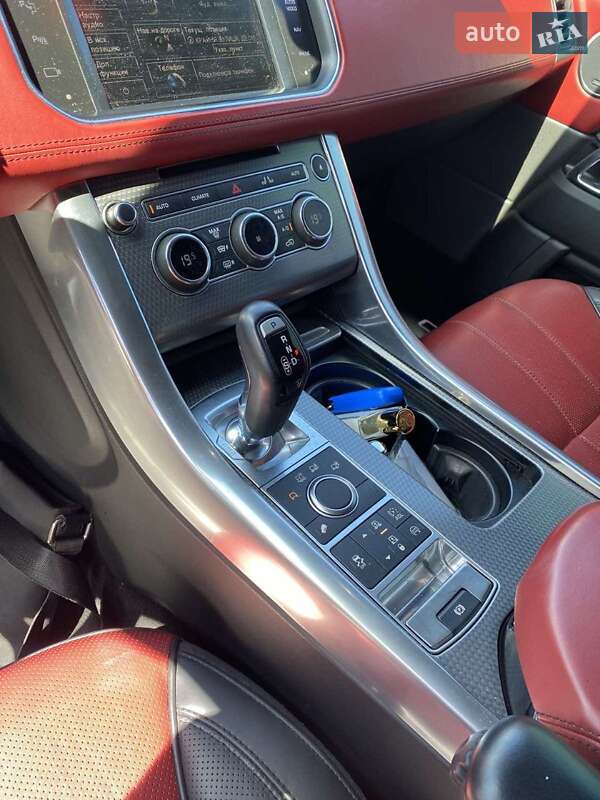 Land Rover-12