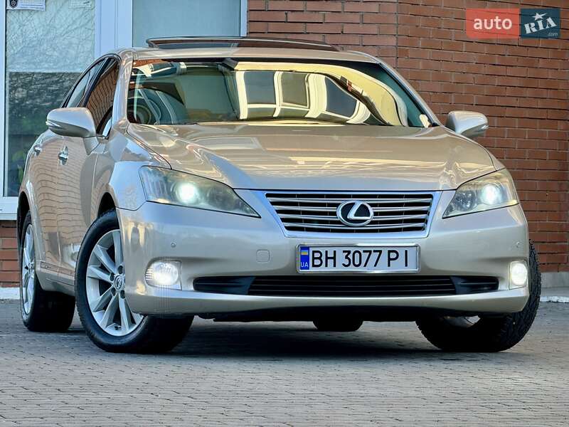 Lexus-36