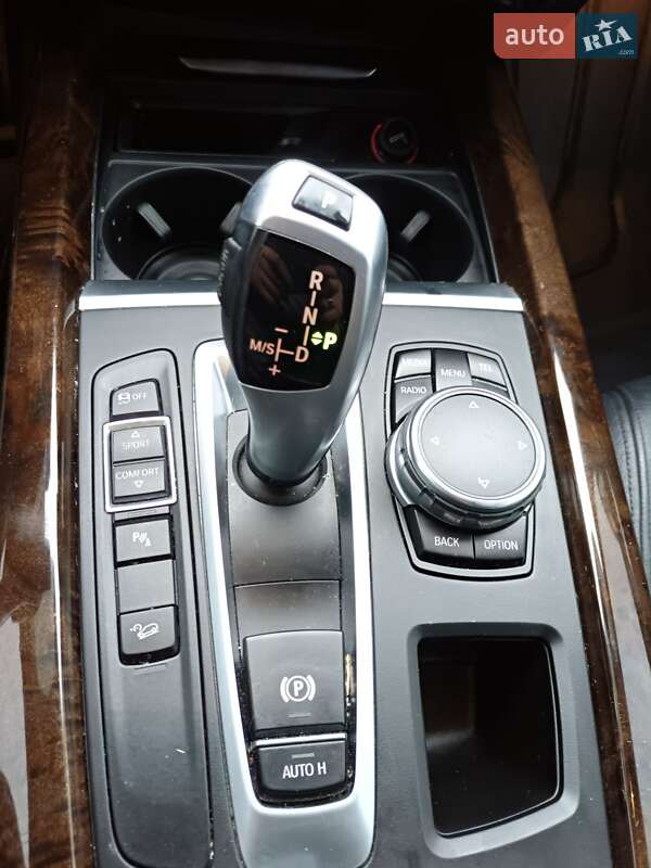 BMW-30