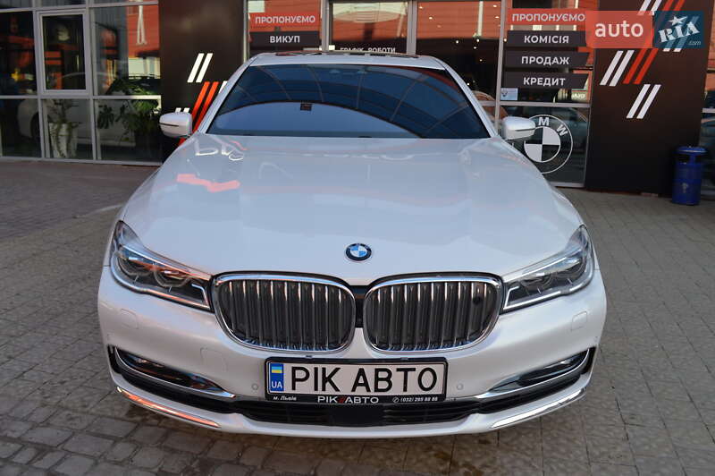 BMW 7 Series 2016