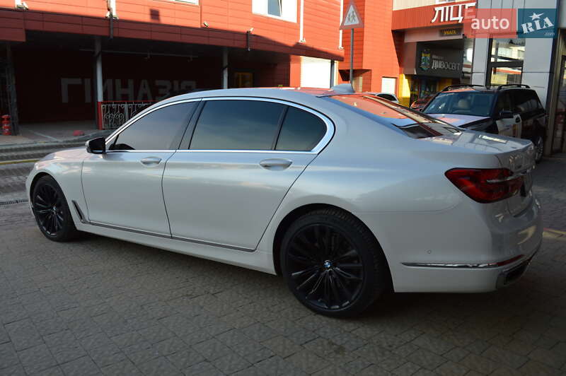 BMW 7 Series 2016